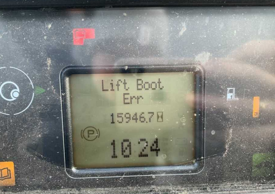 Linde R14HD-01 - Reach truck: picture 5 Linde R14HD-01 - Reach truck: picture 5