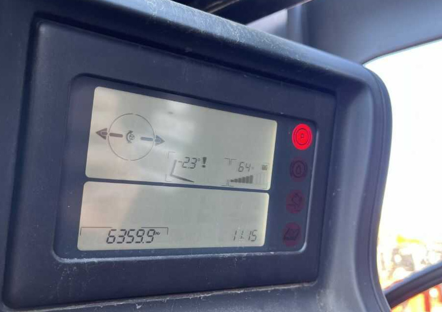 Linde R14X - Reach truck: picture 5 Linde R14X - Reach truck: picture 5