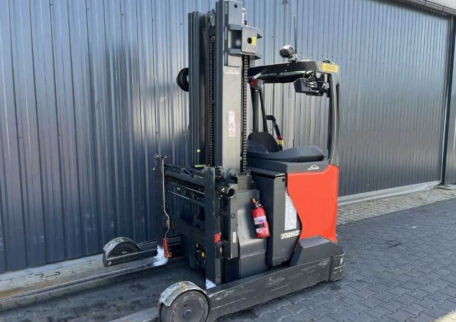 Linde R25 - Reach truck: picture 1 Linde R25 - Reach truck: picture 1