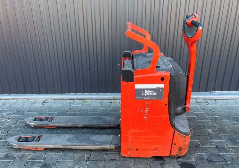 Linde T16L - Pallet truck: picture 2 Linde T16L - Pallet truck: picture 2