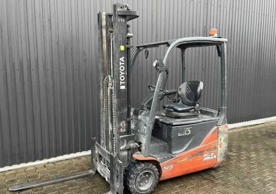 Toyota 8FBE20T - Electric forklift: picture 1 Toyota 8FBE20T - Electric forklift: picture 1