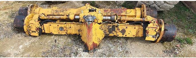 Liebherr 922 - Axle and parts: picture 2 Liebherr 922 - Axle and parts: picture 2