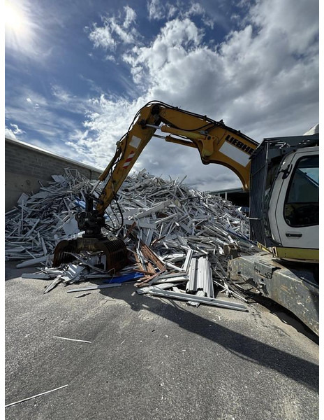 Liebherr - Wheel loader: picture 2 Liebherr - Wheel loader: picture 2