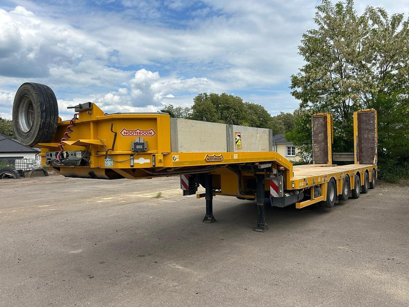 Nooteboom MCO-85-05V - Dropside/ Flatbed semi-trailer: picture 1 Nooteboom MCO-85-05V - Dropside/ Flatbed semi-trailer: picture 1