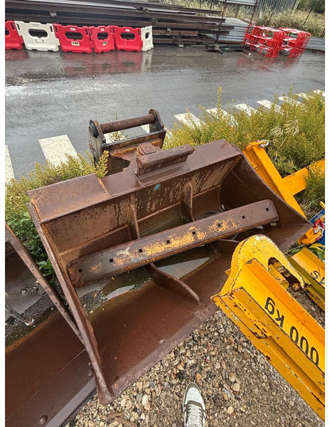 OilQuickRail OQR - Bucket: picture 1 OilQuickRail OQR - Bucket: picture 1