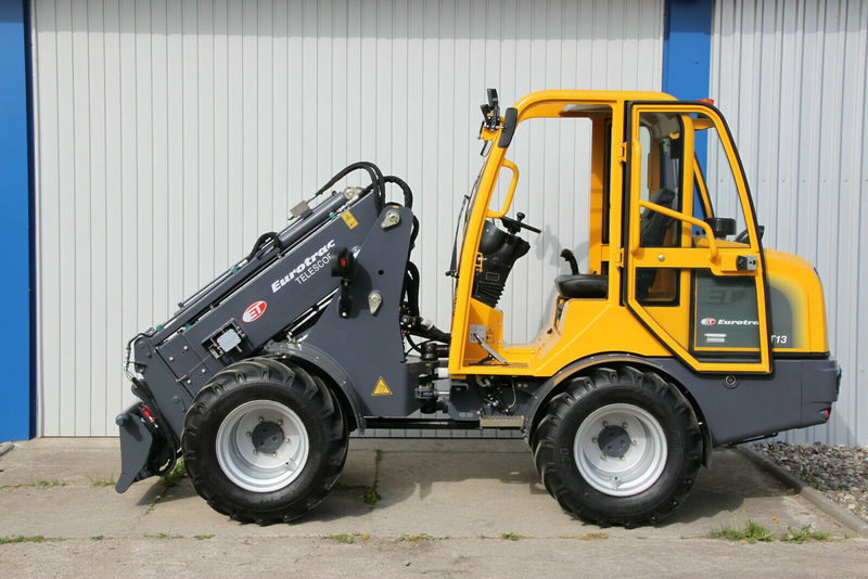 Eurotrac T 13 Teleskop Radlader Hoflader - Telescopic wheel loader: picture 2 Eurotrac T 13 Teleskop Radlader Hoflader - Telescopic wheel loader: picture 2