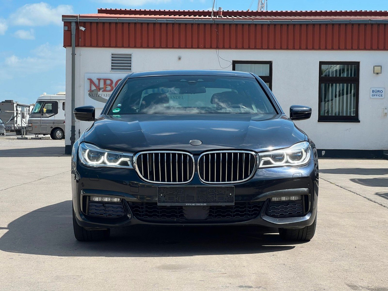 BMW 740D*xDrive*ACC* MASSAGE *STANDHE *LUFT*M PAKET BMW 740D*xDrive*ACC* MASSAGE *STANDHE *LUFT*M PAKET - Car: picture 2 BMW 740D*xDrive*ACC* MASSAGE *STANDHE *LUFT*M PAKET BMW 740D*xDrive*ACC* MASSAGE *STANDHE *LUFT*M PAKET - Car: picture 2