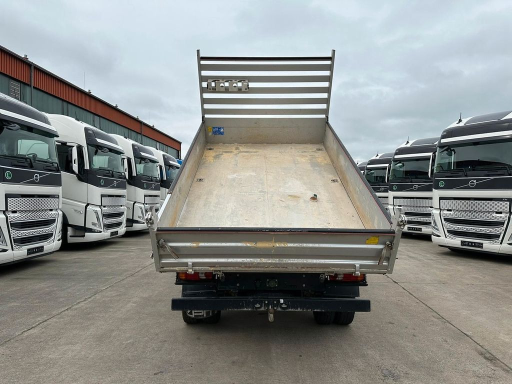 Renault DCI 165 2,2 * 4 X 4 * DREISEITENKIPPER * KLIMA* - Tipper van: picture 5 Renault DCI 165 2,2 * 4 X 4 * DREISEITENKIPPER * KLIMA* - Tipper van: picture 5