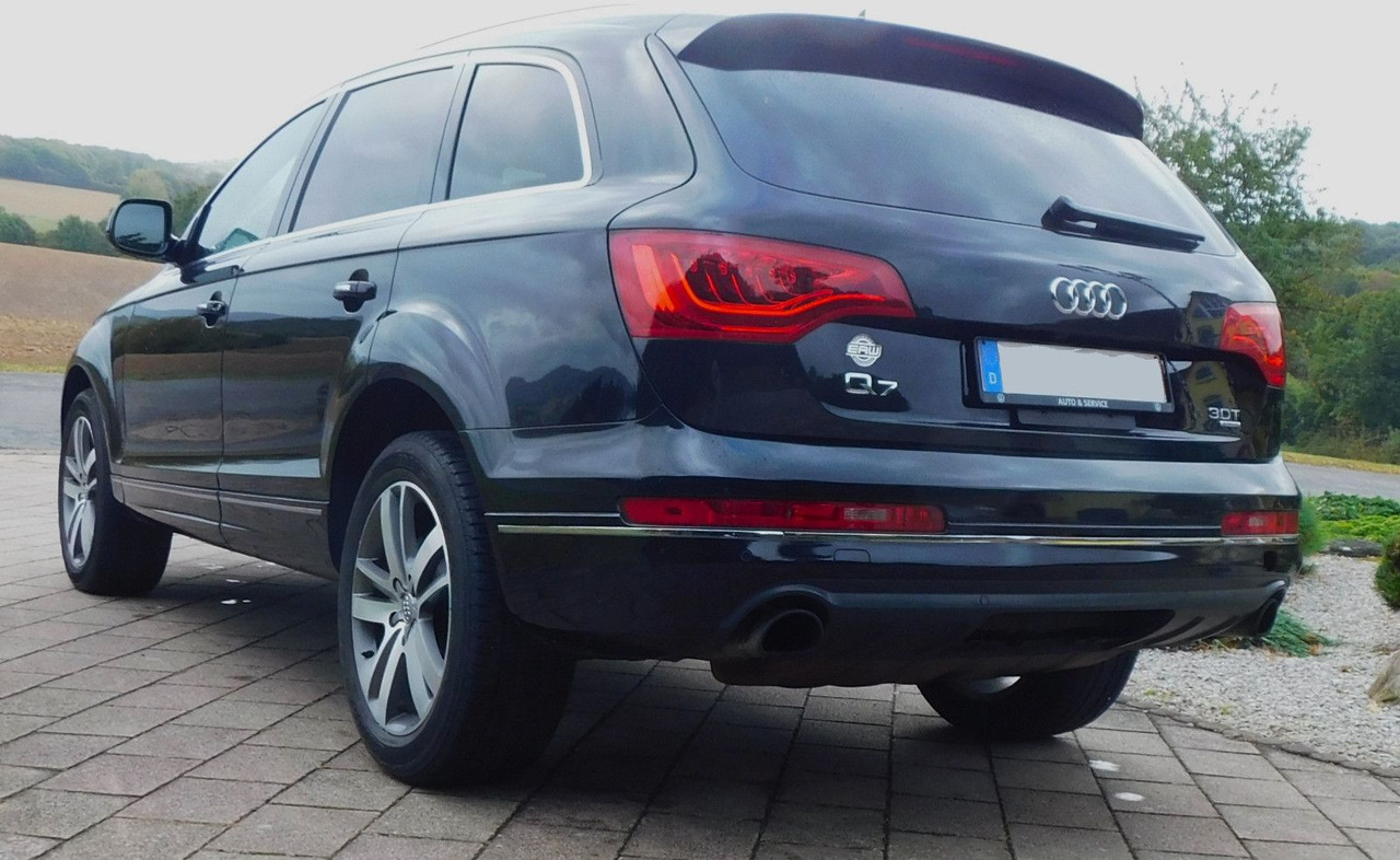 SUV Audi Q7 3.0TFSI 7-Sitzer perfect for UA Export: picture 19 SUV Audi Q7 3.0TFSI 7-Sitzer perfect for UA Export: picture 19