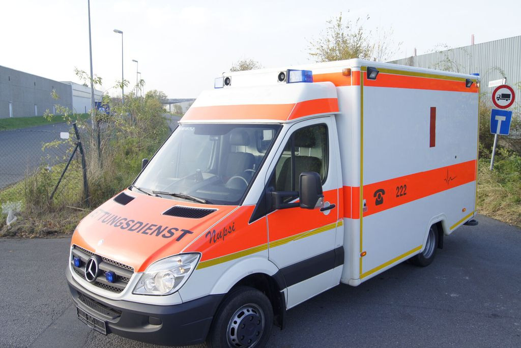 Mercedes-Benz Sprinter 516 WAS - Ambulance: picture 1 Mercedes-Benz Sprinter 516 WAS - Ambulance: picture 1