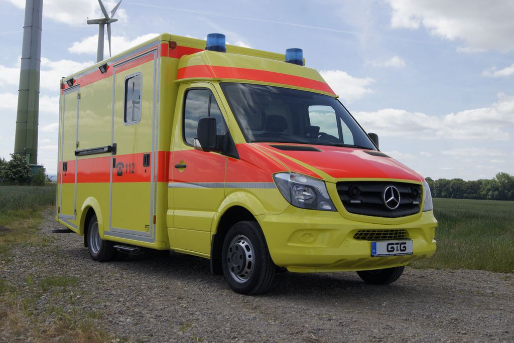 Mercedes-Benz Sprinter 519 // Mod. 2017 // 1 J Garantie // - Ambulance: picture 1 Mercedes-Benz Sprinter 519 // Mod. 2017 // 1 J Garantie // - Ambulance: picture 1