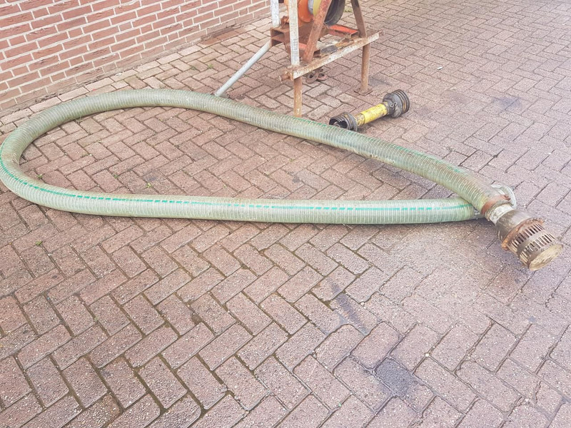 Landini waterpomp - Gebruikt - Water pump: picture 5 Landini waterpomp - Gebruikt - Water pump: picture 5