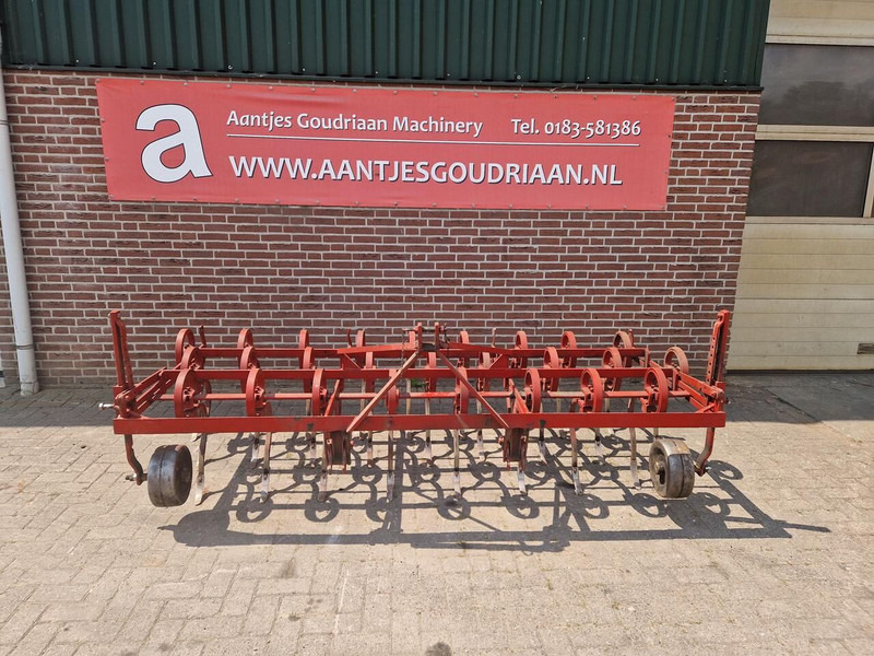 Onbekend - Cultivator: picture 1 Onbekend - Cultivator: picture 1