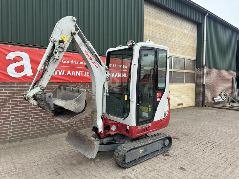 Takeuchi TB216 - Gebruikt - Mini excavator: picture 2 Takeuchi TB216 - Gebruikt - Mini excavator: picture 2