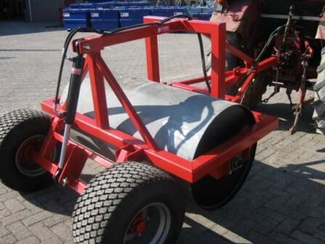 Landrol Tuin en park - Farm roller: picture 1 Landrol Tuin en park - Farm roller: picture 1