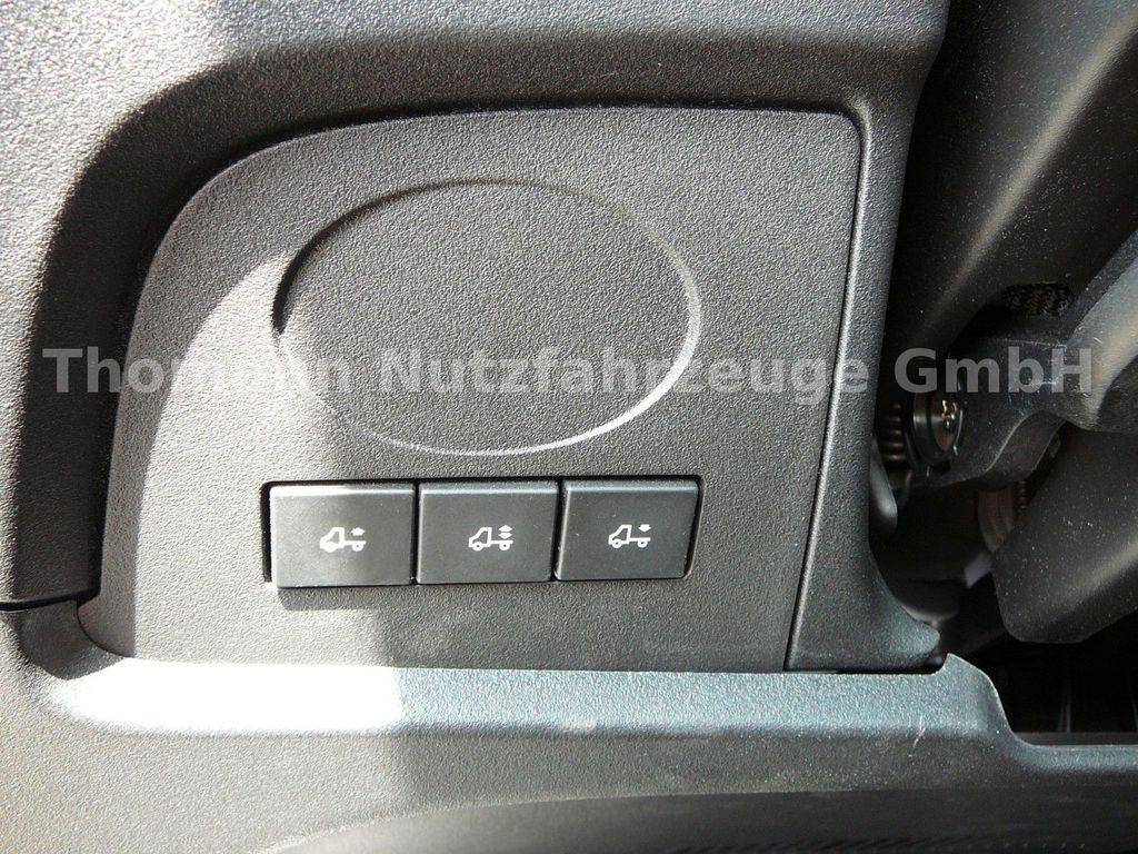 New Tow truck, Van Iveco DAILY 70C18 Schiebeplateau Luftfederung Navi: picture 23