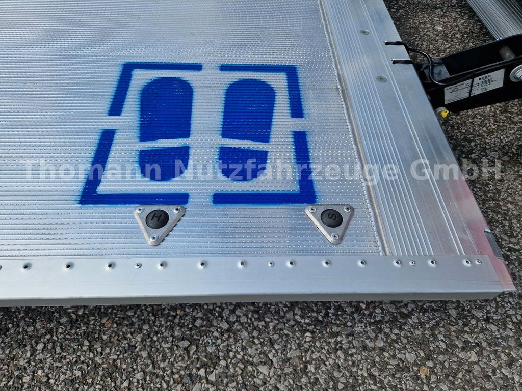 New Refrigerated van Iveco Daily 35S18 Kühlkoffer LBW BÄR  Xarios 300 GH: picture 13