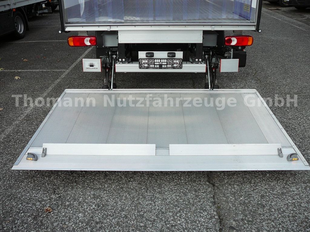 New Refrigerated van Renault Master Kühlkoffer mit LBW Xarios 300 GH: picture 27