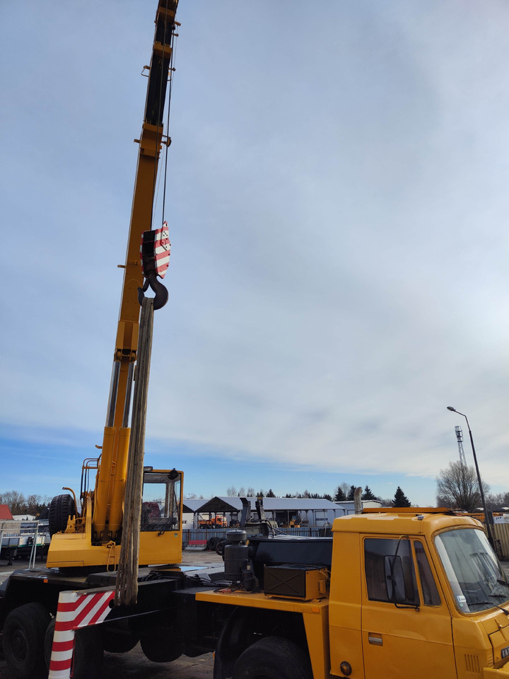 Tatra AD28 - Mobile crane: picture 2 Tatra AD28 - Mobile crane: picture 2