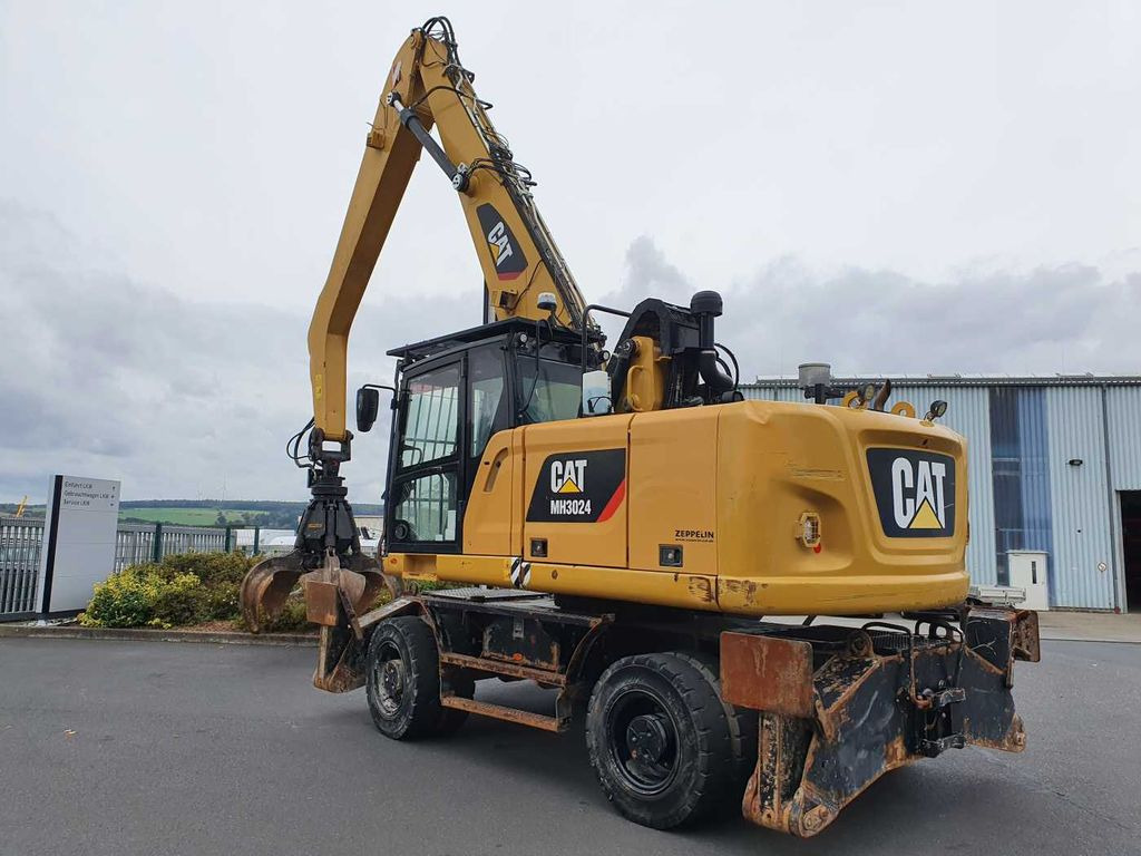 CAT MH3024 / MH 3024 / inkl. Greifer / 2018 / 9.424h - Wheel excavator: picture 5 CAT MH3024 / MH 3024 / inkl. Greifer / 2018 / 9.424h - Wheel excavator: picture 5