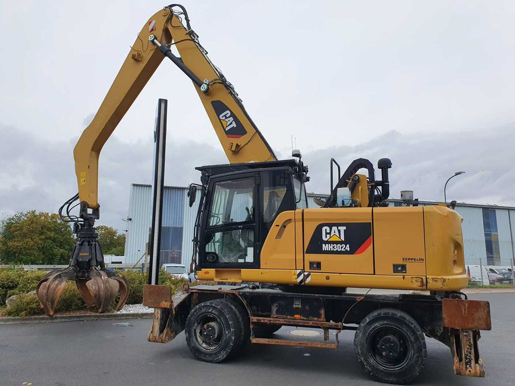 CAT MH3024 / MH 3024 / inkl. Greifer / 2018 / 9.424h - Wheel excavator: picture 4 CAT MH3024 / MH 3024 / inkl. Greifer / 2018 / 9.424h - Wheel excavator: picture 4