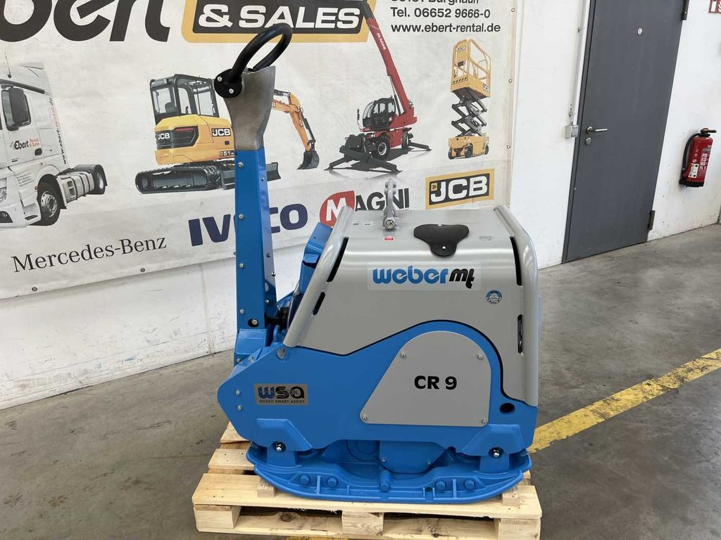 Weber CR 9 WSA Hatz-Diesel / 743 kg Rüttelplatte Weber CR 9 WSA Hatz-Diesel / 743 kg Rüttelplatte - Construction machinery: picture 3 Weber CR 9 WSA Hatz-Diesel / 743 kg Rüttelplatte Weber CR 9 WSA Hatz-Diesel / 743 kg Rüttelplatte - Construction machinery: picture 3