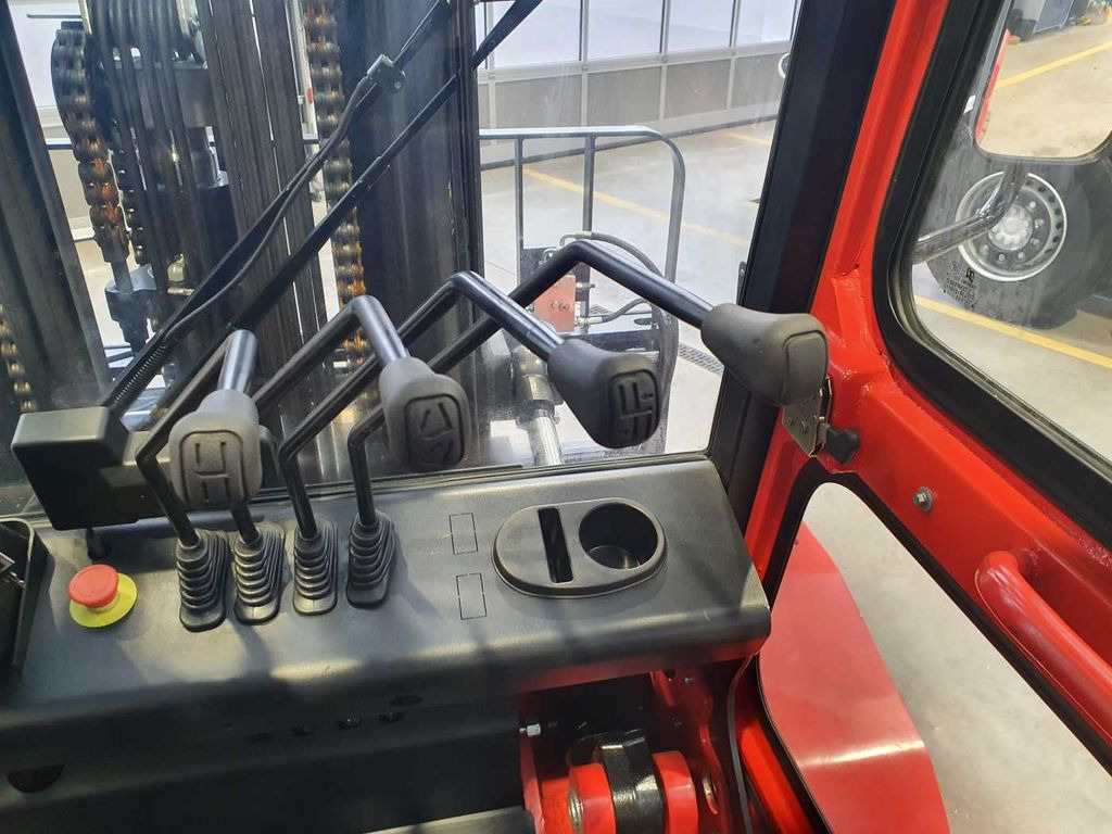 New Forklift EP Equipment EFL 702 / 7T / Triplex: 5,40m / ZVG: picture 11