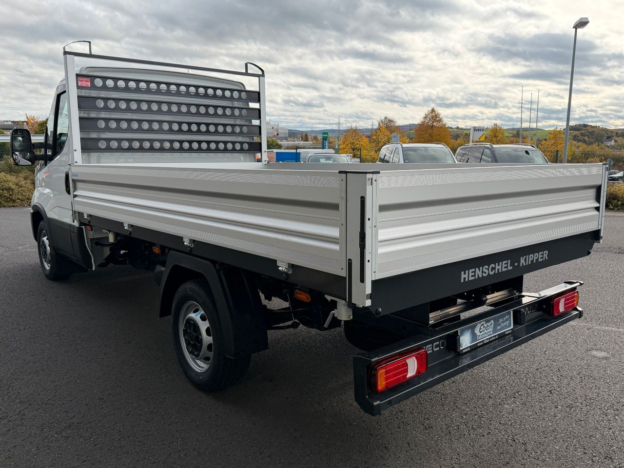 Iveco Daily 35S14 A8*R3.450mm*Automatik*Kamera*2Sitze* - Tipper van: picture 4 Iveco Daily 35S14 A8*R3.450mm*Automatik*Kamera*2Sitze* - Tipper van: picture 4