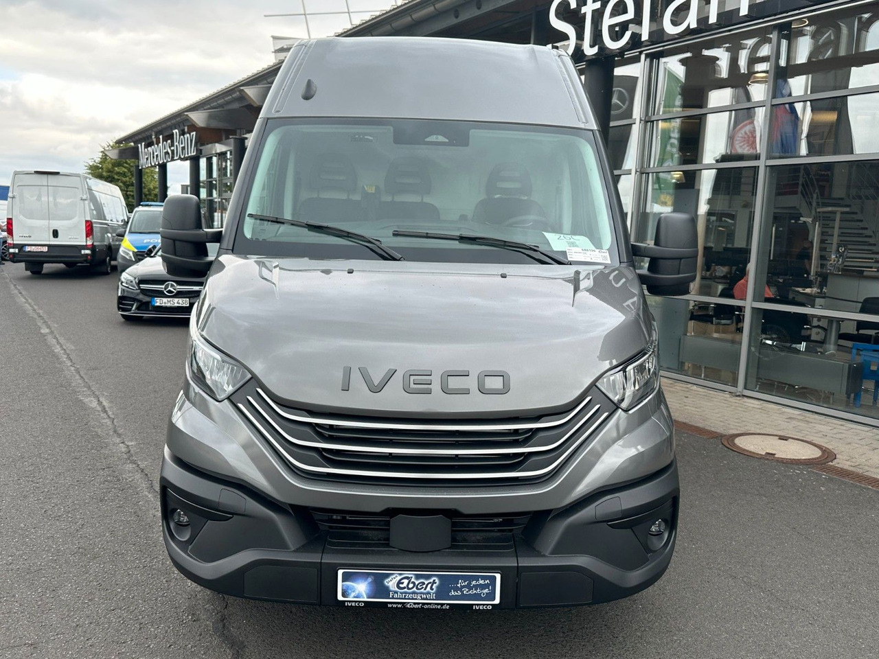 Iveco Daily 35S16 HA8V 3.0L *R3.520mm*AHK*Automatik* - Panel van: picture 2 Iveco Daily 35S16 HA8V 3.0L *R3.520mm*AHK*Automatik* - Panel van: picture 2