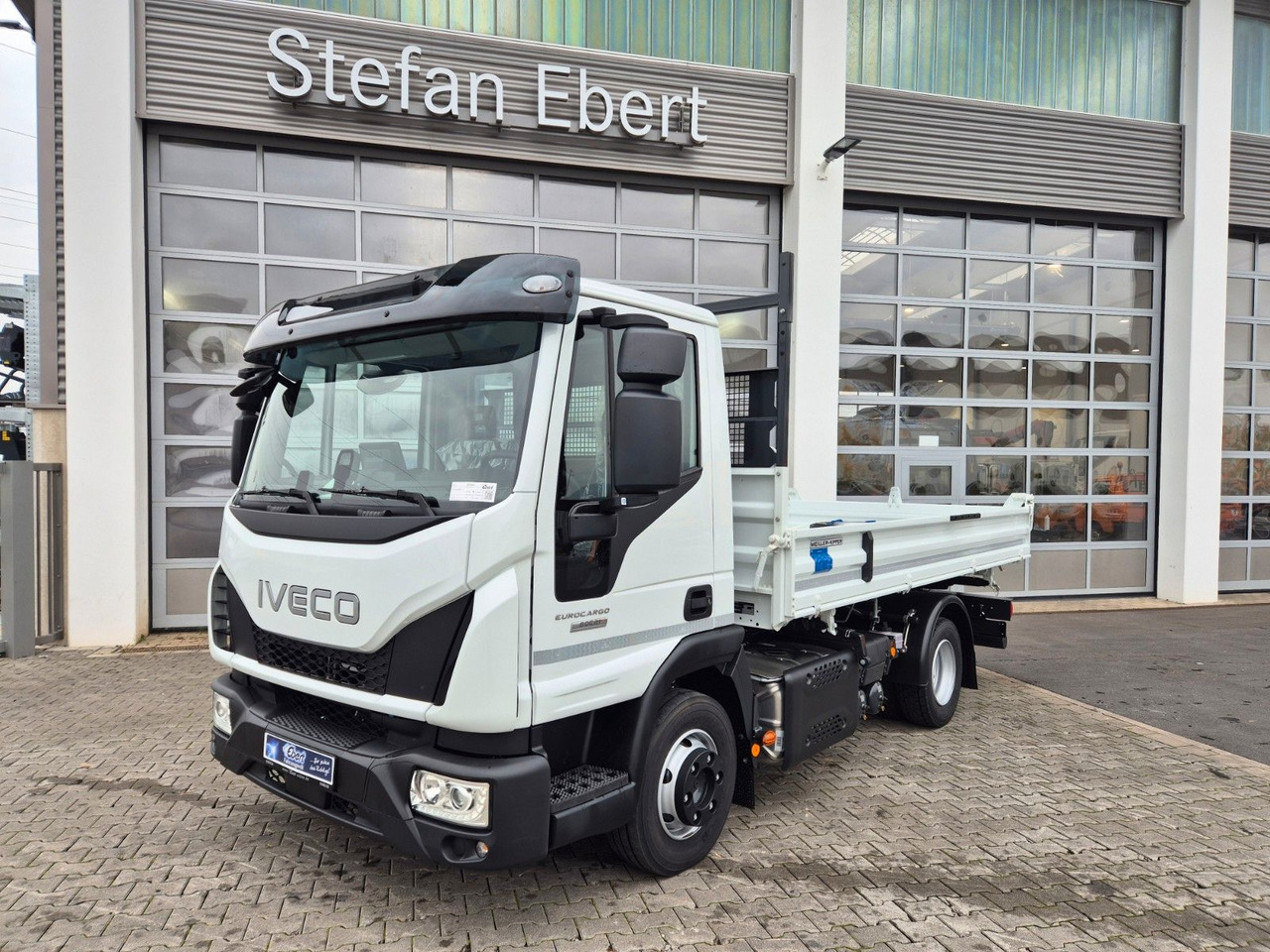 Iveco Eurocargo ML80E21 Meiller Kipper 2x AHK 3 Sitze - Tipper: picture 2 Iveco Eurocargo ML80E21 Meiller Kipper 2x AHK 3 Sitze - Tipper: picture 2