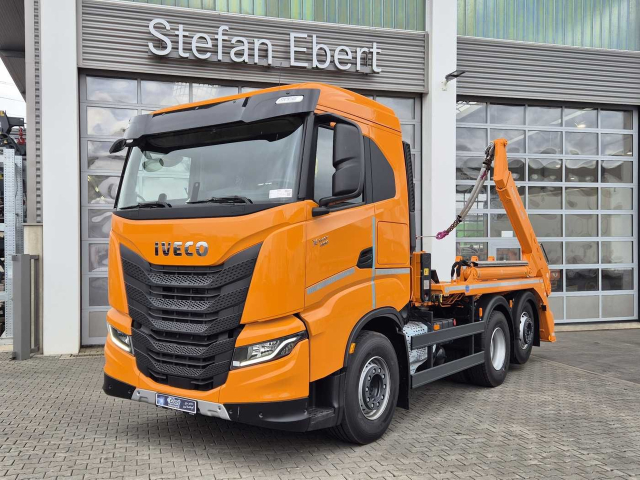 Iveco X-Way AS280X46Y/PS ON 6x2 MEILLER AK16 Intarder - Tipper: picture 1 Iveco X-Way AS280X46Y/PS ON 6x2 MEILLER AK16 Intarder - Tipper: picture 1