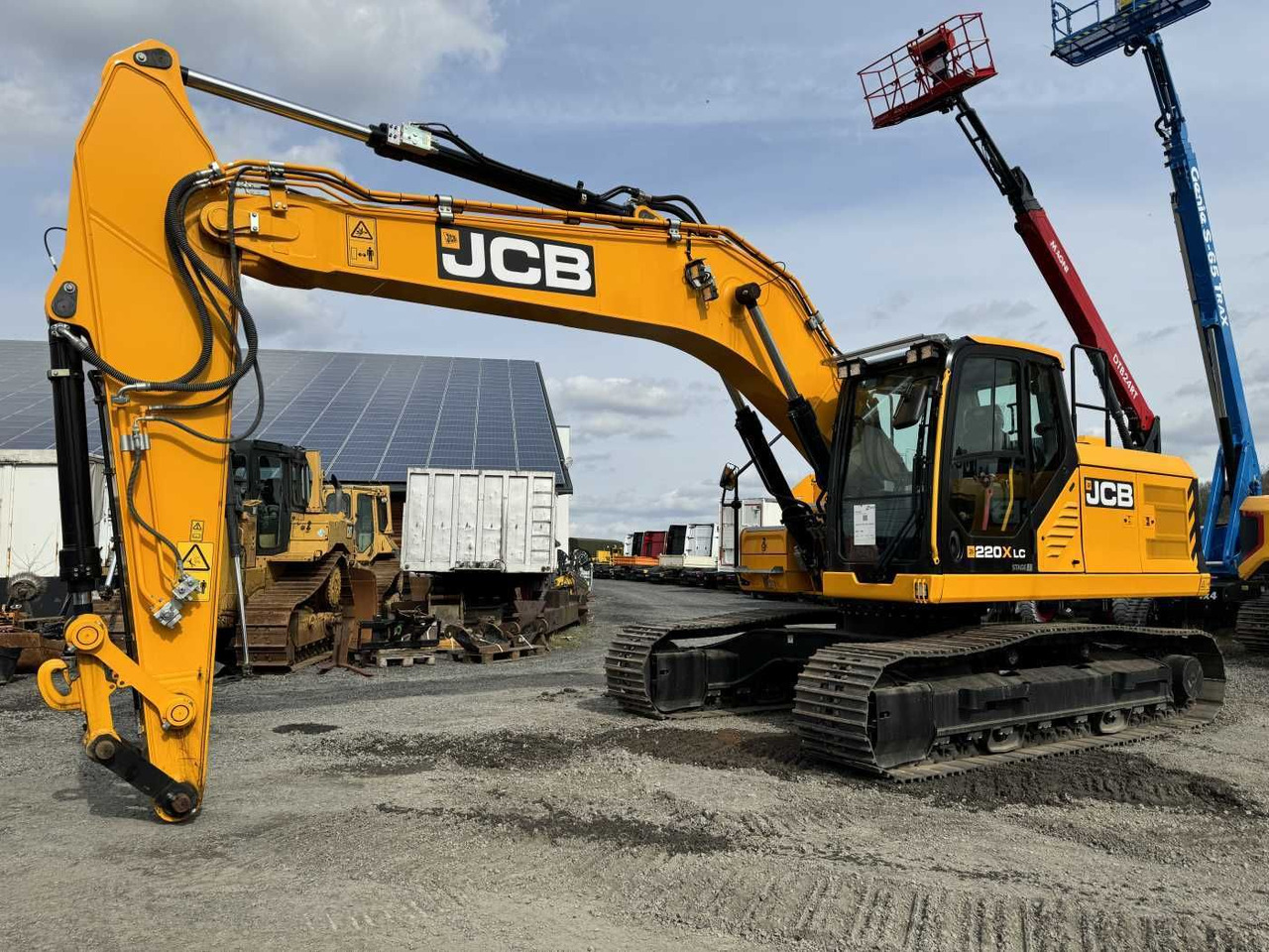 JCB 220X LC / DEMO / nur 70h / 2022 / X-Line PRO - Crawler excavator: picture 1 JCB 220X LC / DEMO / nur 70h / 2022 / X-Line PRO - Crawler excavator: picture 1