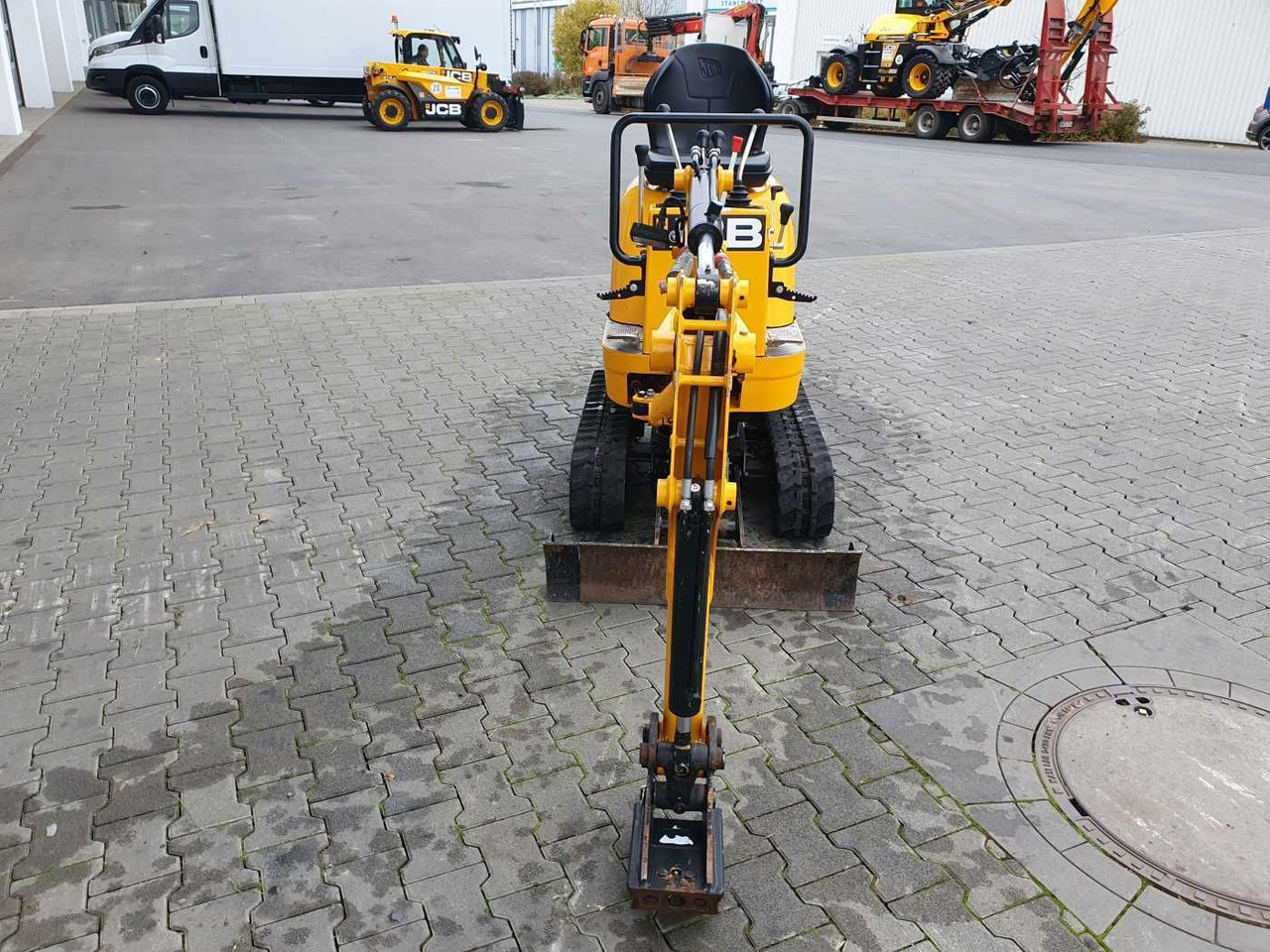 Mini excavator JCB 8008 CTS / MS01 / nur 103h! / 2023: picture 9 Mini excavator JCB 8008 CTS / MS01 / nur 103h! / 2023: picture 9