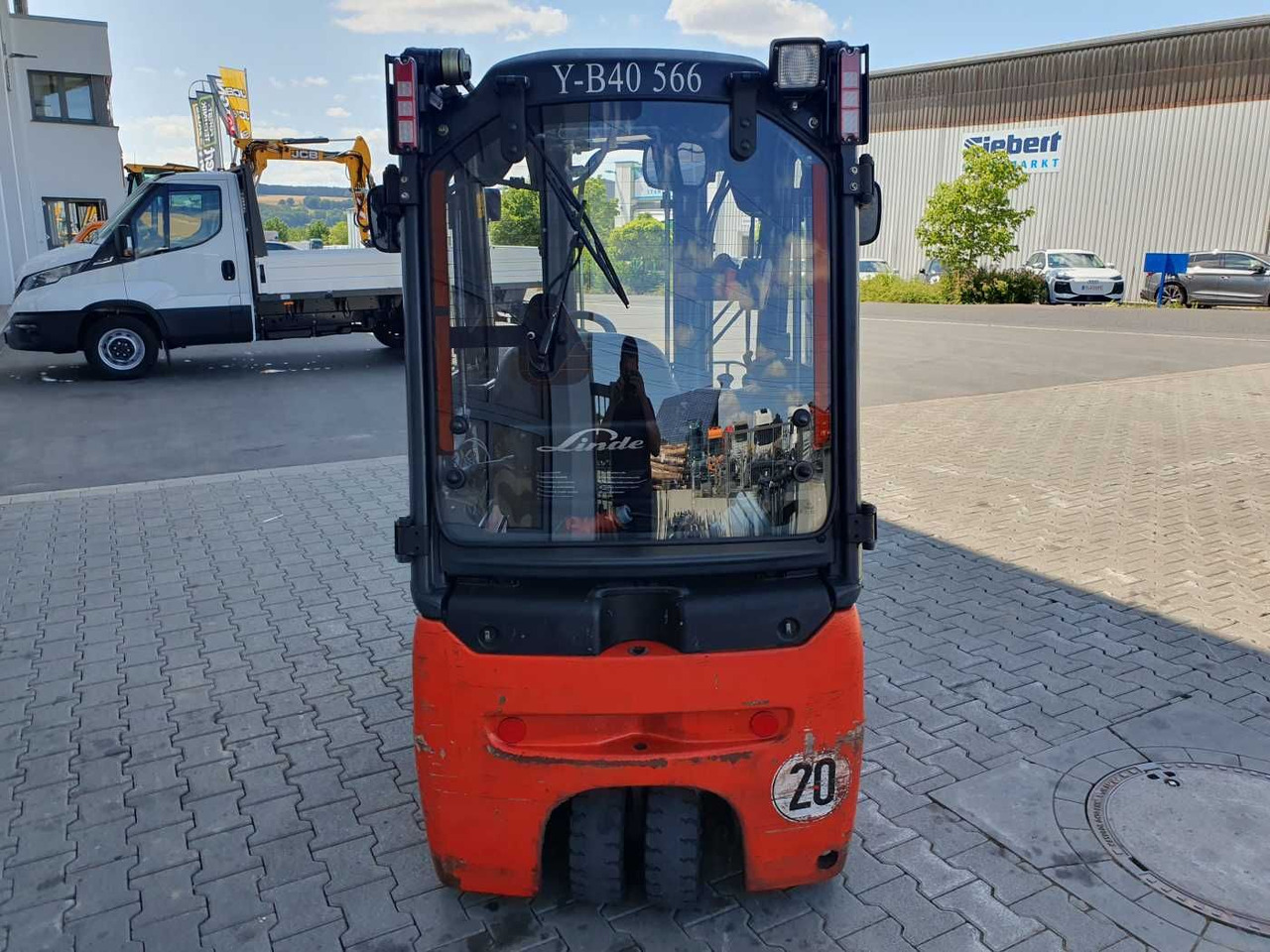 Linde E14 - 01 / Triplex: 4.00m! / SS / nur 3.405h! - Electric forklift: picture 5 Linde E14 - 01 / Triplex: 4.00m! / SS / nur 3.405h! - Electric forklift: picture 5