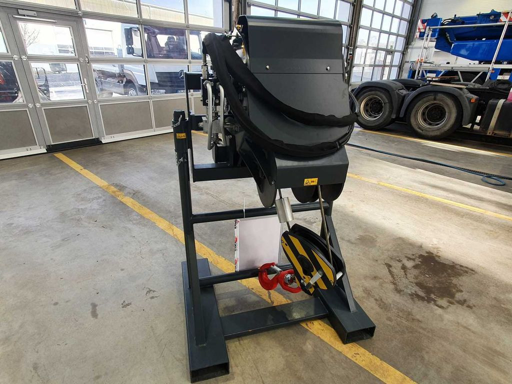 Magni Seilwinde / W 6 I / 6 To / RTH / TH / NEU Magni Seilwinde / W 6 I / 6 To / RTH / TH / NEU - Winch: picture 5 Magni Seilwinde / W 6 I / 6 To / RTH / TH / NEU Magni Seilwinde / W 6 I / 6 To / RTH / TH / NEU - Winch: picture 5