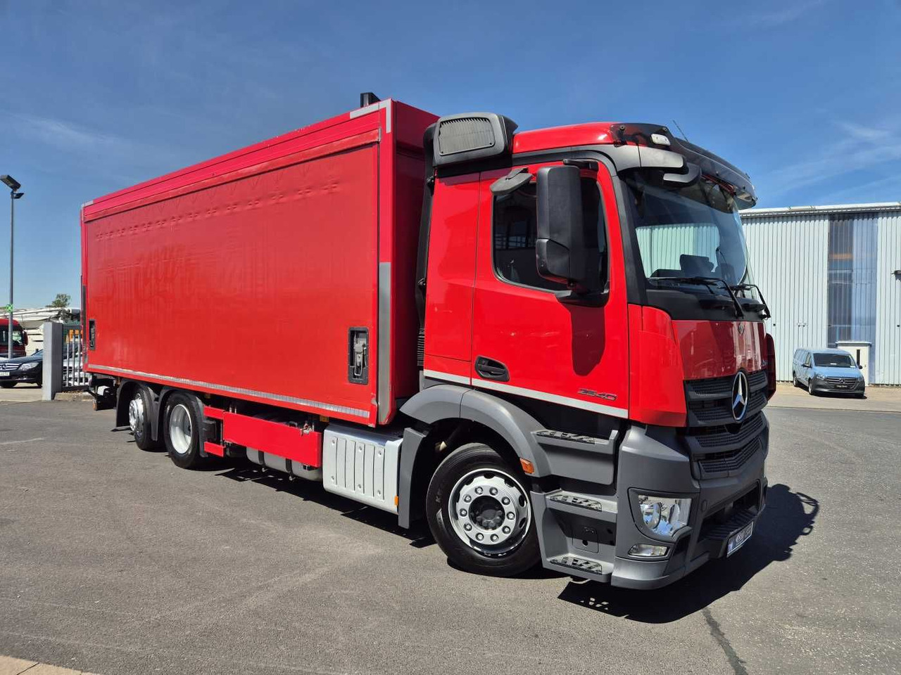 Mercedes-Benz Antos 2540 LnR 6x2 LBW Schiebeplanen AHK - Beverage truck: picture 3 Mercedes-Benz Antos 2540 LnR 6x2 LBW Schiebeplanen AHK - Beverage truck: picture 3