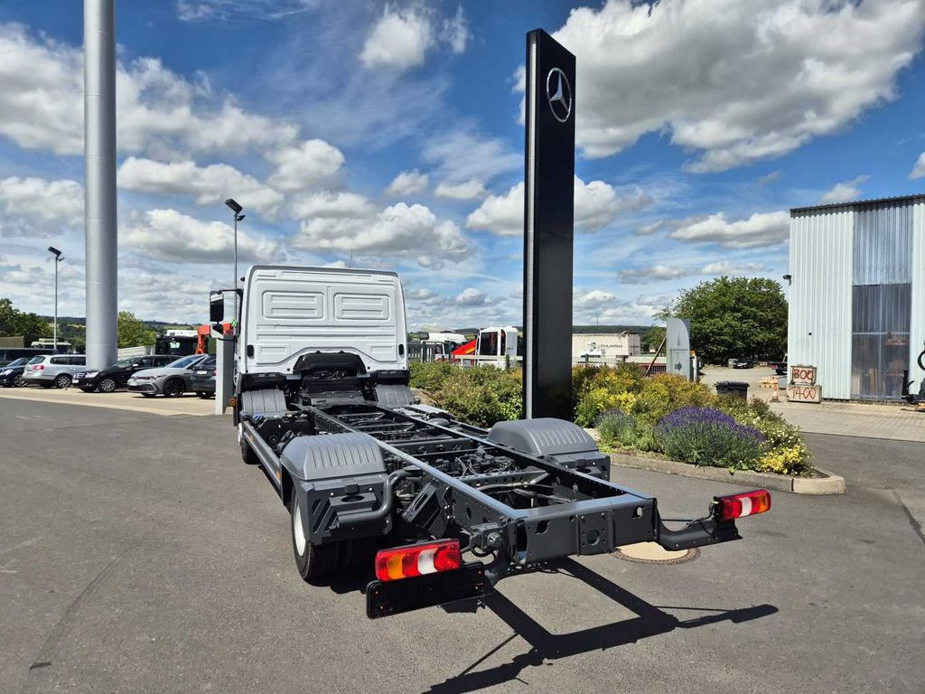 Mercedes-Benz Atego 818 L Fahrgestell, 6 Stück vorhanden  - Cab chassis truck: picture 5 Mercedes-Benz Atego 818 L Fahrgestell, 6 Stück vorhanden  - Cab chassis truck: picture 5
