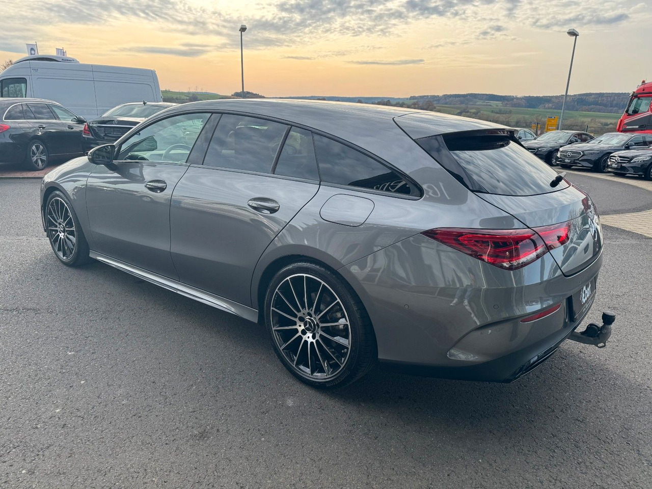 Mercedes-Benz CLA 200d SB Edition+AMG+AHK+MultiBeam+Ambiente - Station wagon: picture 3 Mercedes-Benz CLA 200d SB Edition+AMG+AHK+MultiBeam+Ambiente - Station wagon: picture 3