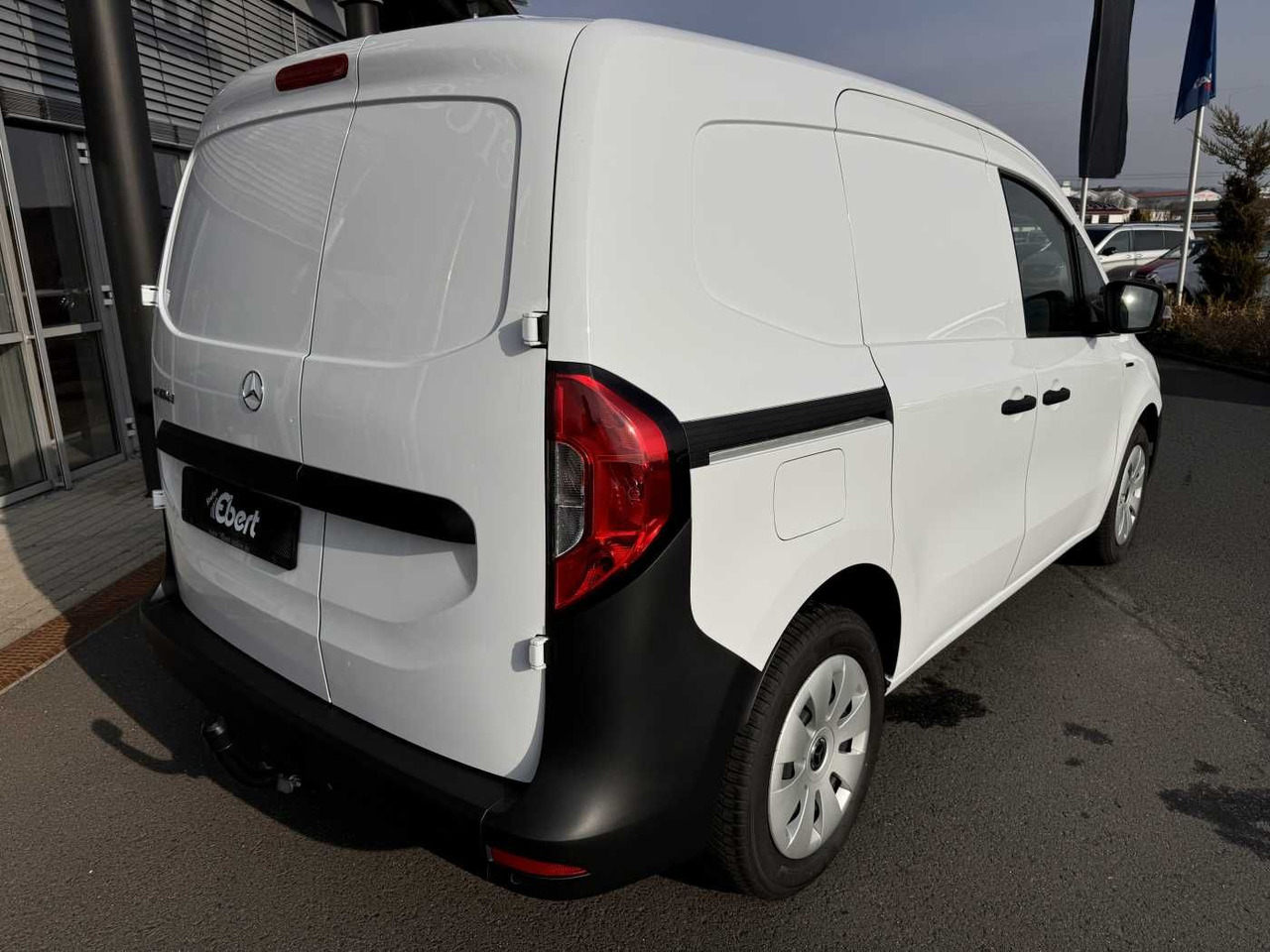 Mercedes-Benz ECitan Kasten Klimaautom. Kamera SHZ MBUX AHK - Small van, Electric van: picture 4 Mercedes-Benz ECitan Kasten Klimaautom. Kamera SHZ MBUX AHK - Small van, Electric van: picture 4