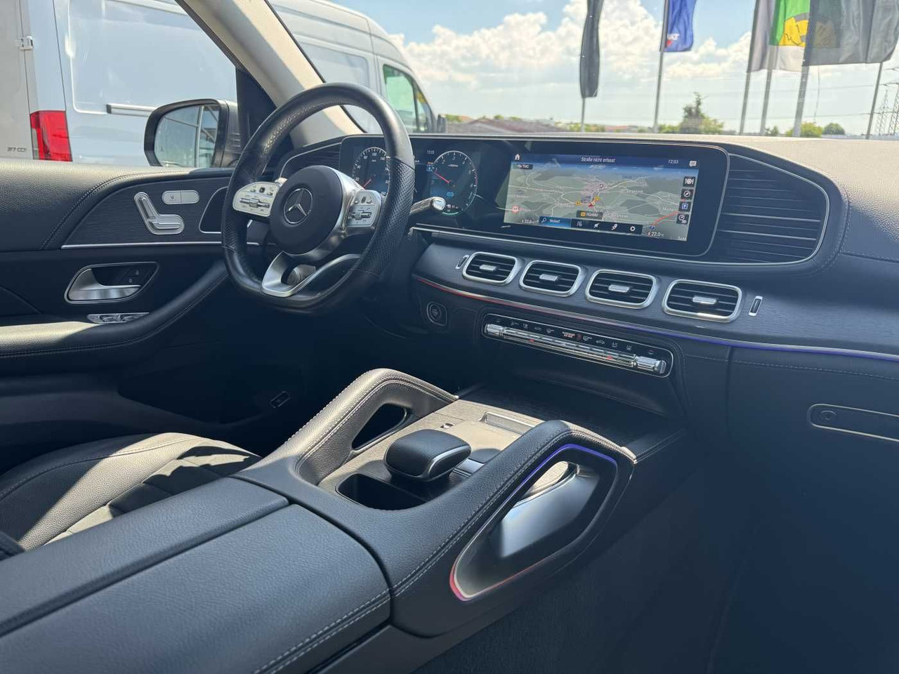 SUV Mercedes-Benz GLE 350de 4M AMG+AHK+DistrPlus+HUD+360: picture 12