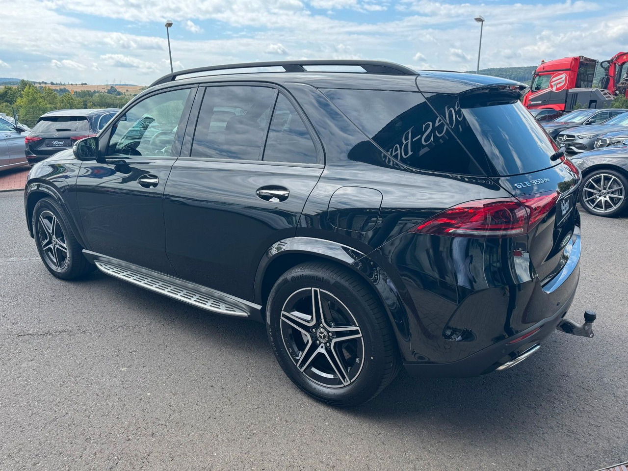 Mercedes-Benz GLE 350de 4M AMG+Pano+AHK+Burm+Distr++HUD+360+ - SUV: picture 3 Mercedes-Benz GLE 350de 4M AMG+Pano+AHK+Burm+Distr++HUD+360+ - SUV: picture 3