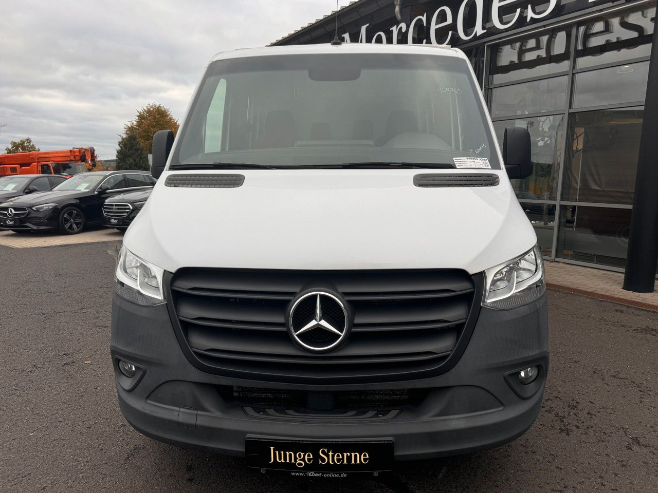 Mercedes-Benz Sprinter 215 CDI DoKa 9G Klima AHK SHZ - Flatbed van, Combi van: picture 2 Mercedes-Benz Sprinter 215 CDI DoKa 9G Klima AHK SHZ - Flatbed van, Combi van: picture 2