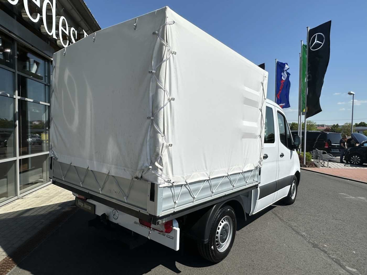 Mercedes-Benz Sprinter 215 CDI DoKa 9G Klima AHK Tempomat SHZ - Flatbed van: picture 4 Mercedes-Benz Sprinter 215 CDI DoKa 9G Klima AHK Tempomat SHZ - Flatbed van: picture 4