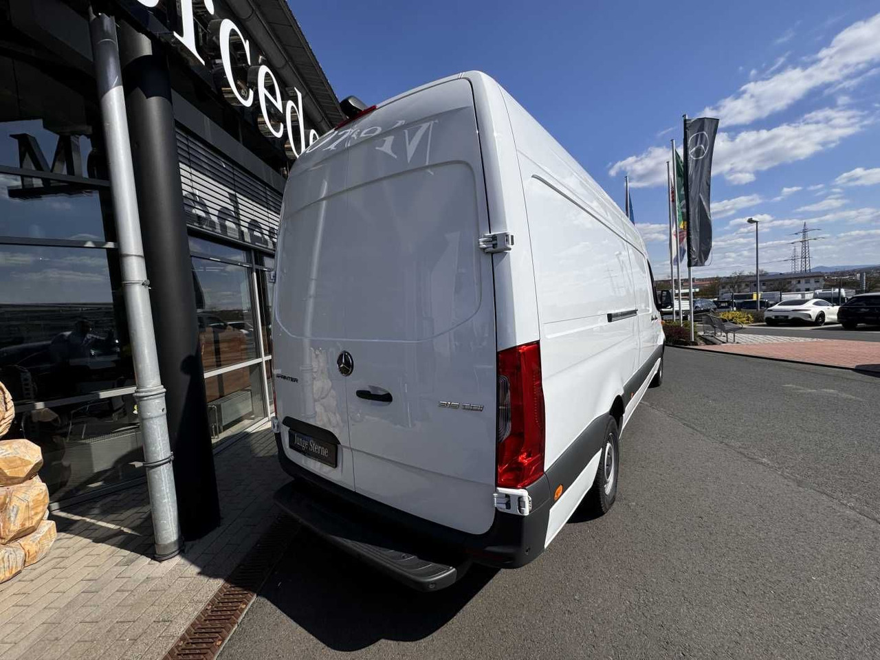 Mercedes-Benz Sprinter 315 CDI 4325 Klima 360 Schwing MBUX SHZ - Panel van: picture 4 Mercedes-Benz Sprinter 315 CDI 4325 Klima 360 Schwing MBUX SHZ - Panel van: picture 4