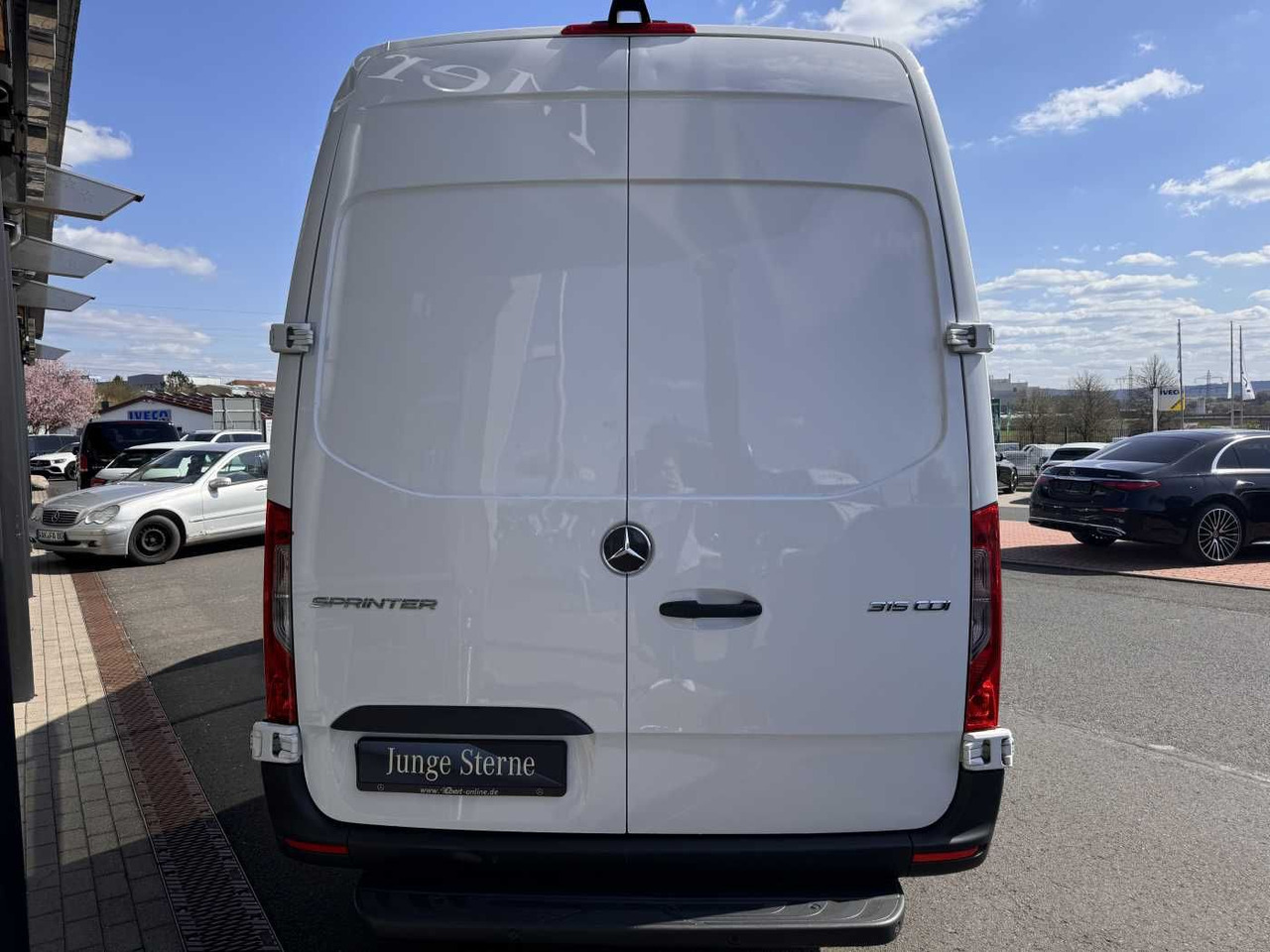 Mercedes-Benz Sprinter 315 CDI 4325 Klima 360 Schwing MBUX SHZ - Panel van: picture 5 Mercedes-Benz Sprinter 315 CDI 4325 Klima 360 Schwing MBUX SHZ - Panel van: picture 5