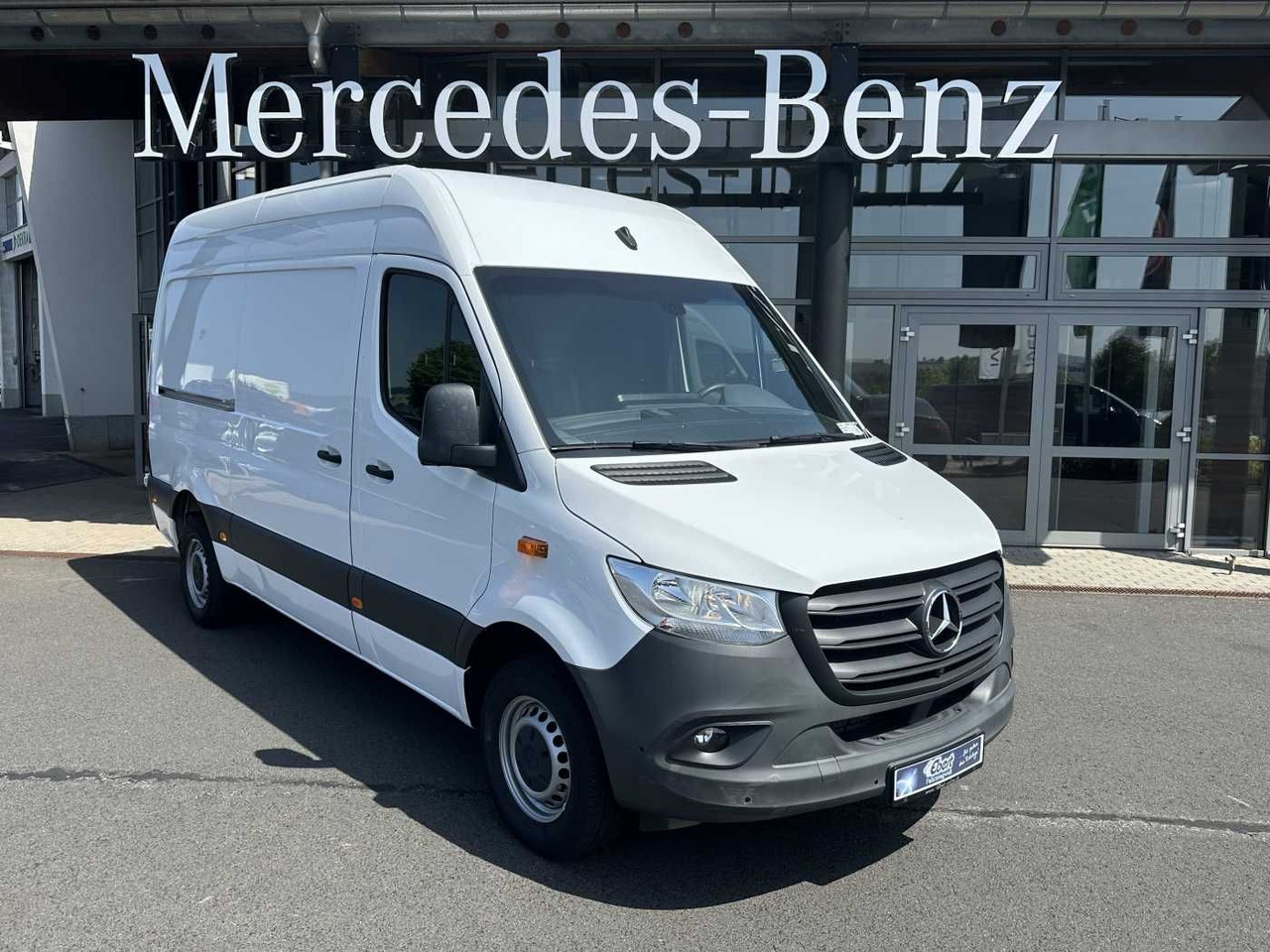 Mercedes-Benz Sprinter 317 CDI 3665 Klima 360 Schwing MBUX SHZ - Panel van: picture 1 Mercedes-Benz Sprinter 317 CDI 3665 Klima 360 Schwing MBUX SHZ - Panel van: picture 1