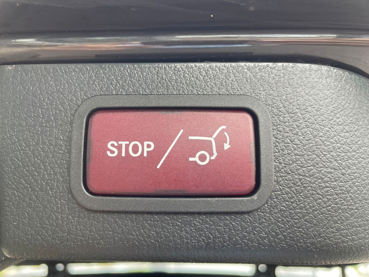 Mercedes-Benz V 300 d AVA ED 4MATIC Sitzklima Burmester 6Sitze on lease Mercedes-Benz V 300 d AVA ED 4MATIC Sitzklima Burmester 6Sitze: picture 6