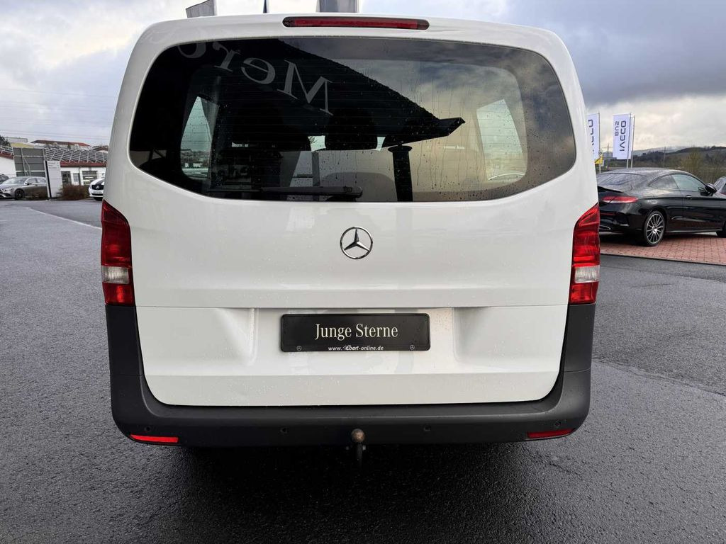 Mercedes-Benz Vito 114 CDI Tourer Extral. Navi AHK PARKTRONIC - Car: picture 5 Mercedes-Benz Vito 114 CDI Tourer Extral. Navi AHK PARKTRONIC - Car: picture 5