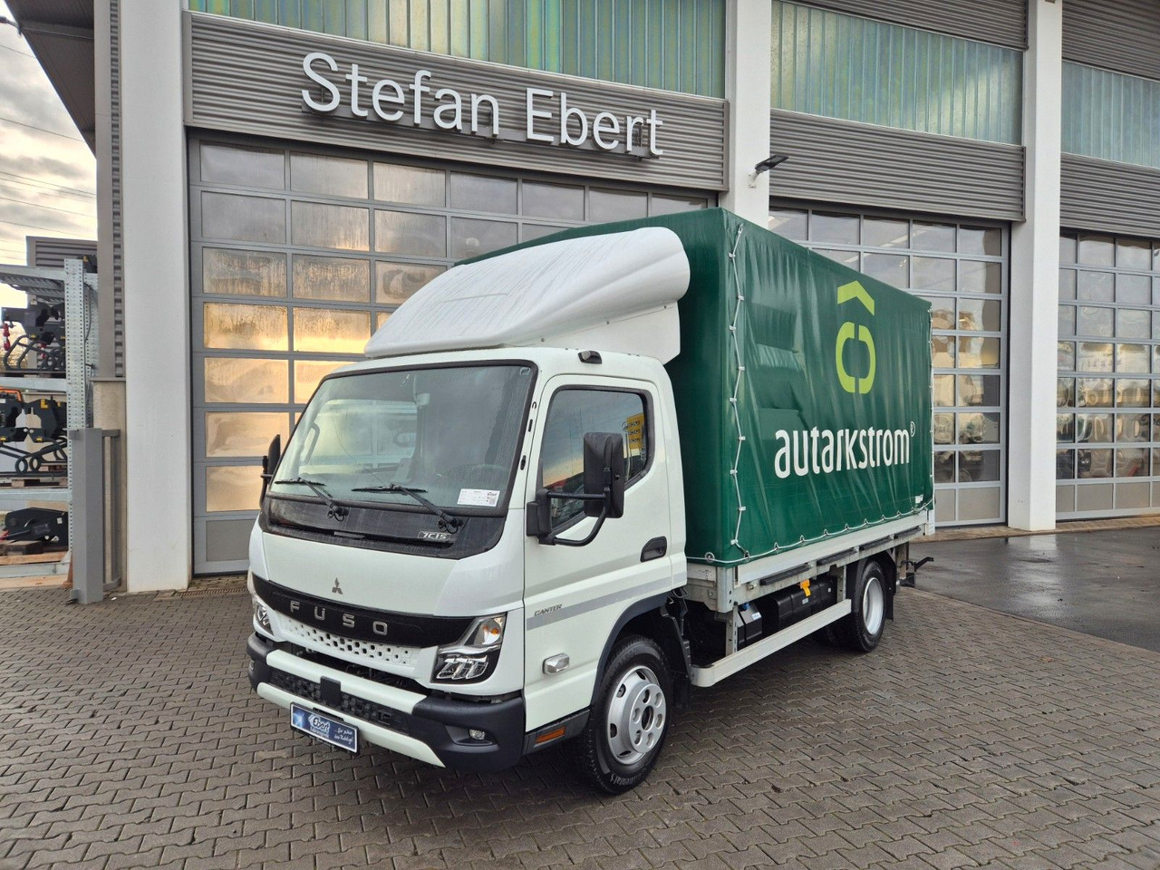 Mitsubishi Canter 7C15 LBW Klima Navi Kamera AHK - Curtain side van: picture 1 Mitsubishi Canter 7C15 LBW Klima Navi Kamera AHK - Curtain side van: picture 1