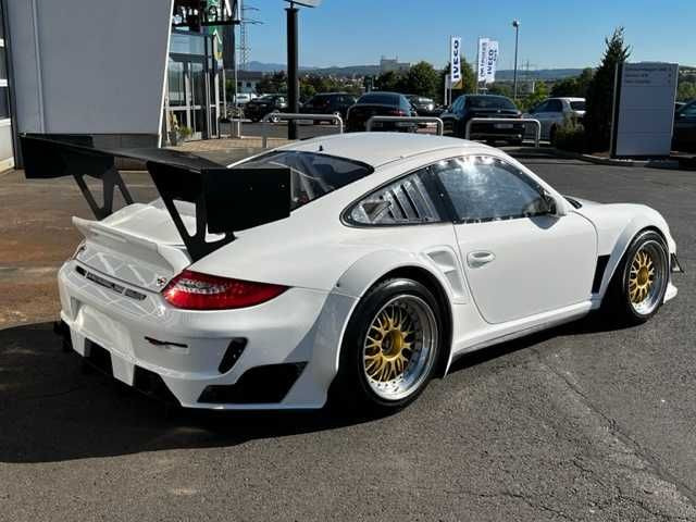Porsche 997 GT2 RSR Rennwagen - Car: picture 3 Porsche 997 GT2 RSR Rennwagen - Car: picture 3